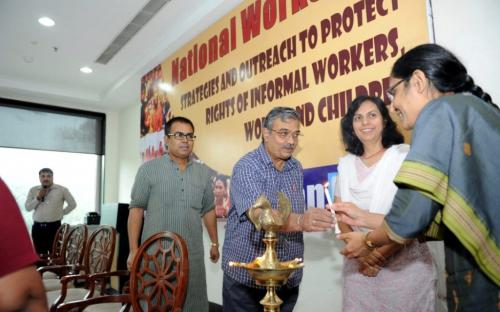 Dr. Charu WaliKhanna, Member NCW, was Chief Guest at “ National Convention on Strategies and Outreach to Protect Rights of Informal Workers, Women and Children”