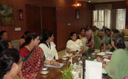 Some volunteers from Bhartiya Janta Party Mahila Morcha in leadership of Smt. Smriti Irani visited the Commission