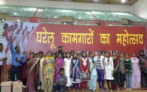 Dr. Charu WaliKhanna, Member, was Chief Guest at the function ‘Gharelu Kamgar Mahotsav’ celebrated on the occasion of ‘International Domestic Workers Day’