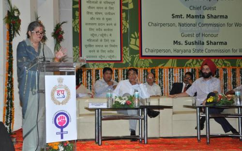 Smt. Mamta Sharma, Hon’ble Chairperson, NCW was the chief guest at the launching of the campaign “Building a Safe City for Women”