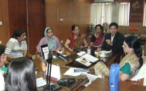 Hon'ble Chairperson, NCW holding hearing meeting with the parents of the victim of Dhaula Kuan murder case
