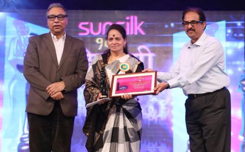 Adv. Nirmala Samant Prabhavalkar, Member, NCW was awarded Sahyadri Hirkari Award, 2014 at Doordarshan Kendra, Mumbai