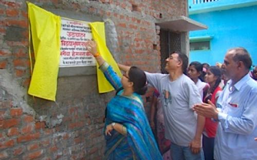 Ms. Hemlata Kheria, Member, NCW inaugurated Maa Savitri Bai Phule Mahila Swavlamban Kendra at Malwabar Musahaar Basti