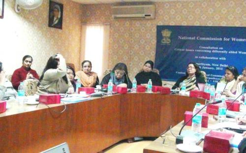 The Commission organized a consultation on “Critical issues concerning differently abled women in collaboration with Samarthyam, New Delhi on 6th January, 2015