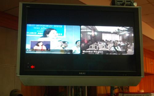 About 150 ladies from Bank of Maharashtra and 23 women from 12 Nationalised and Private Banks in Pune attended the programme which was also telecast through ‘video conferencing’ and viewed by over 400 employees located in and around the 34 Regional offices of Bank of Maharashtra all over India, including Pune East, Pune West and Pune City Regions, Lucknow, Mumbai, Jaipur etc.