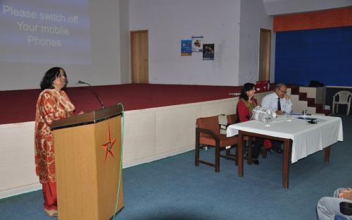 Ms.Sona Jamnagarwal, Faculty, Bank of India addressing participants