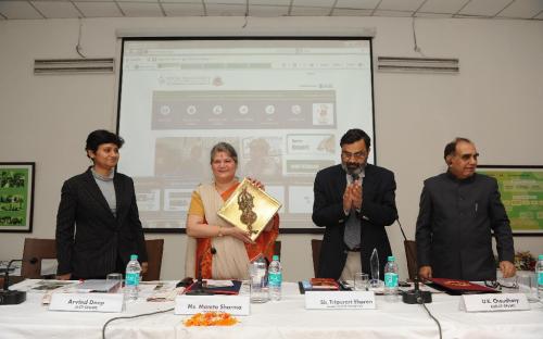 Hon’ble Chairperson had been honored as the chief guest at the launch of the website www.spuwac.com for the Special Police Unit for Women and Child, Nanakpura, New Delhi.