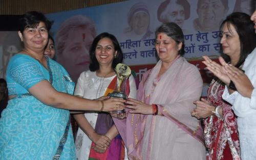 Mrs. Mamta Sharma, Chairperson NCW accompanied by Dr. Charu WaliKhanna, Member, NCW attended a Jan Sunwai Programme organized by the NGO Hamari Priyadarshini Ek Vichar at  Bhopal, Madhya