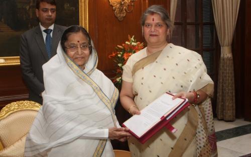 A delegation from the Commission visited her Excellency the President of India, Smt Pratibha Patil